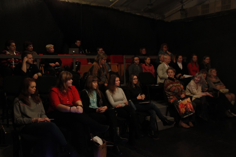 11 25 dramaclub 2