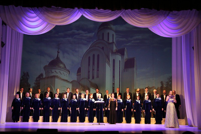 04 11 pasha concert 5