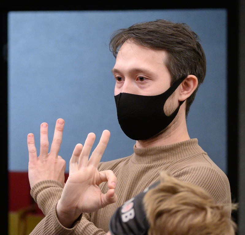 Okolo teatra mafia 5